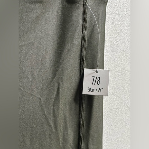 NEW Sweaty Betty Plus Size High Shine Compression Leggings Women’s XXL Green - Picture 8 of 13